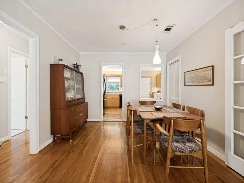 Photo of 9543 Peninsula Drive