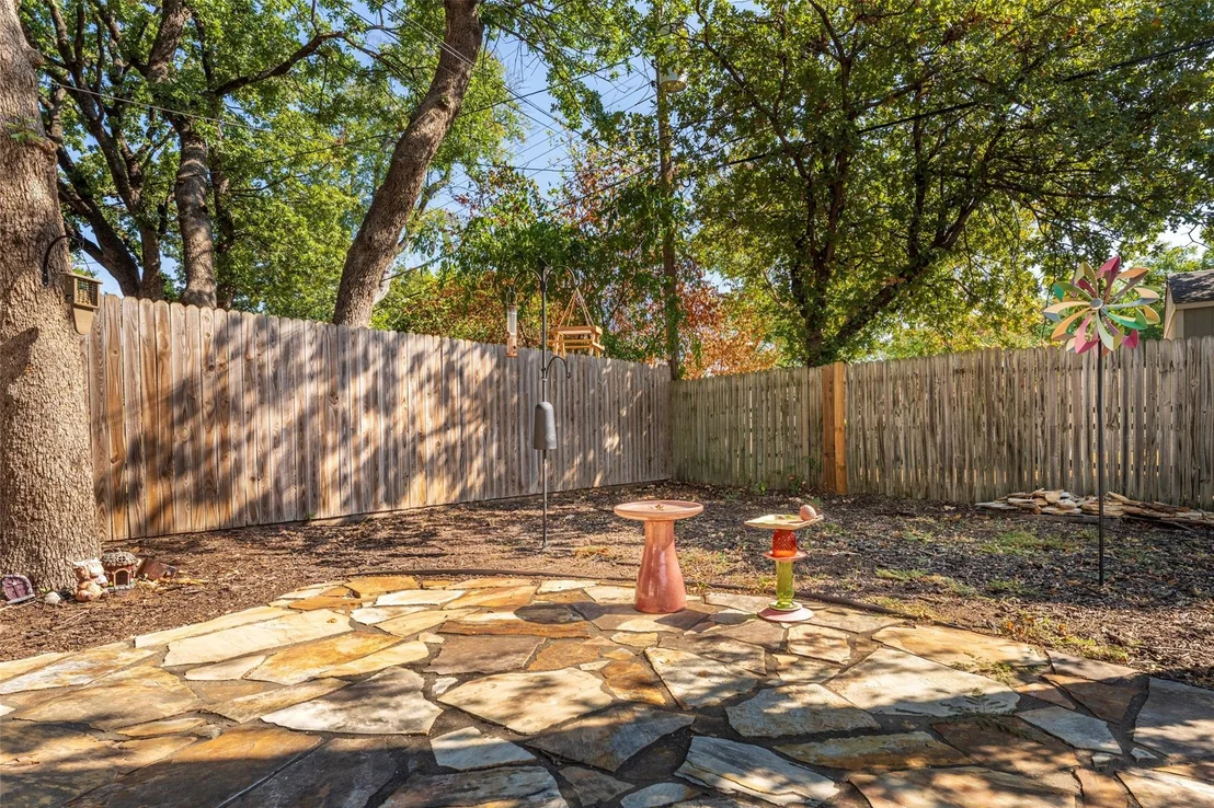 Photo of 805 Clover Park Drive