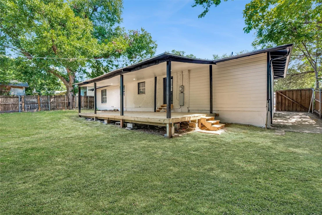 Photo of 112 Oriole Drive