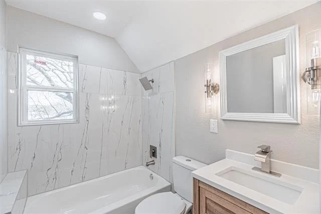 Photo of 1160 Harrison Lane