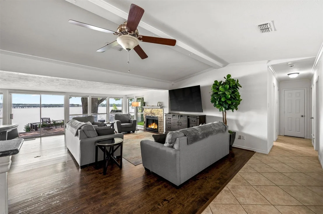 Photo of 211 Lake Front Drive
