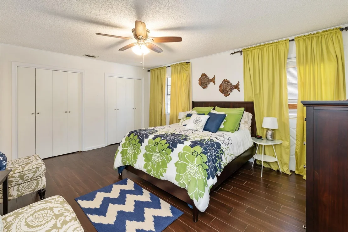 Photo of 107 Briarwood Drive