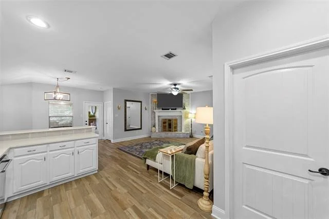 Photo of 1078 Shepard Lane