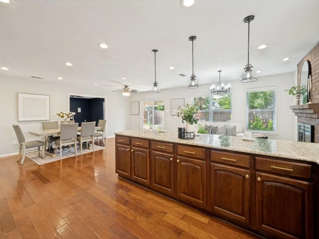 Photo of 2514 Meadowview Drive