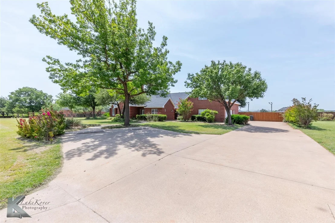 Photo of 8541 Saddle Creek Road