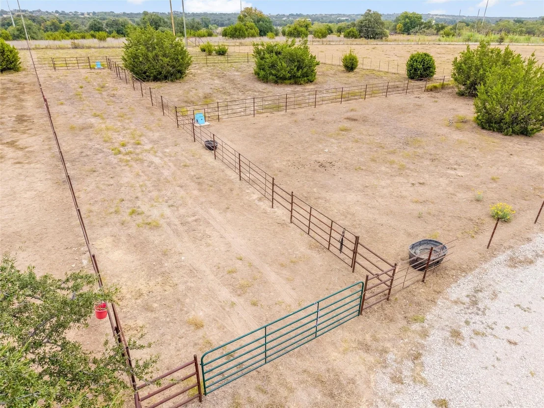 Photo of 6000 County Road 351