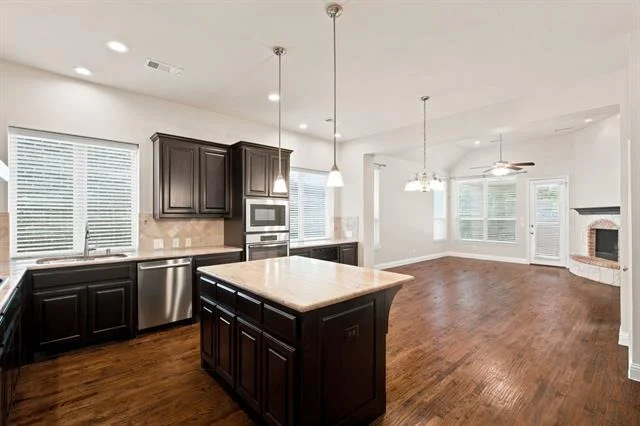 Photo of 221 Sunrise