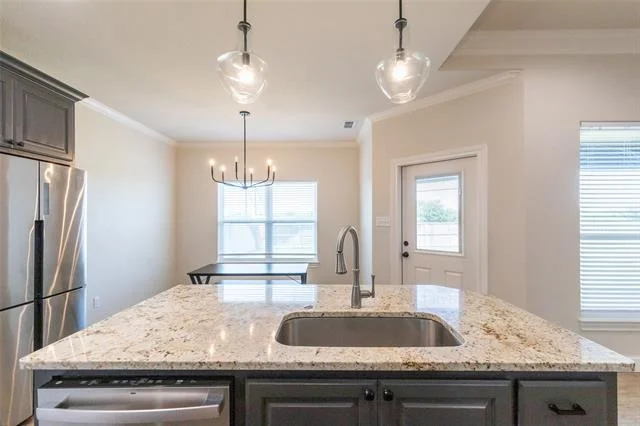 Photo of 7556 Lake Ridge Parkway