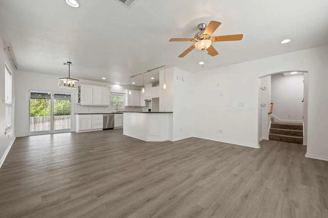 Photo of 2307 Carisbrooke Loop