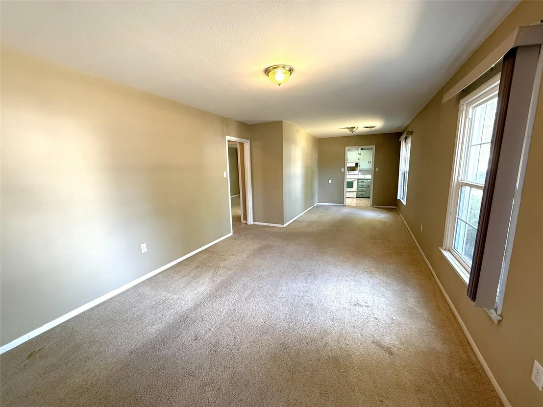 Photo of 3520 Maple Avenue