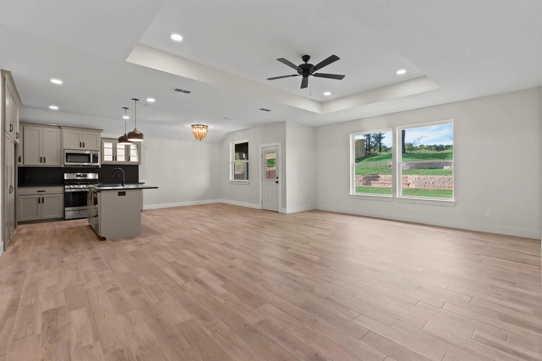 Photo of 16514 Crossing Circle