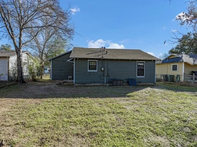 Photo of 1400 Bennett Drive