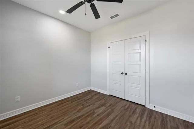Photo of 1806 Forestdale