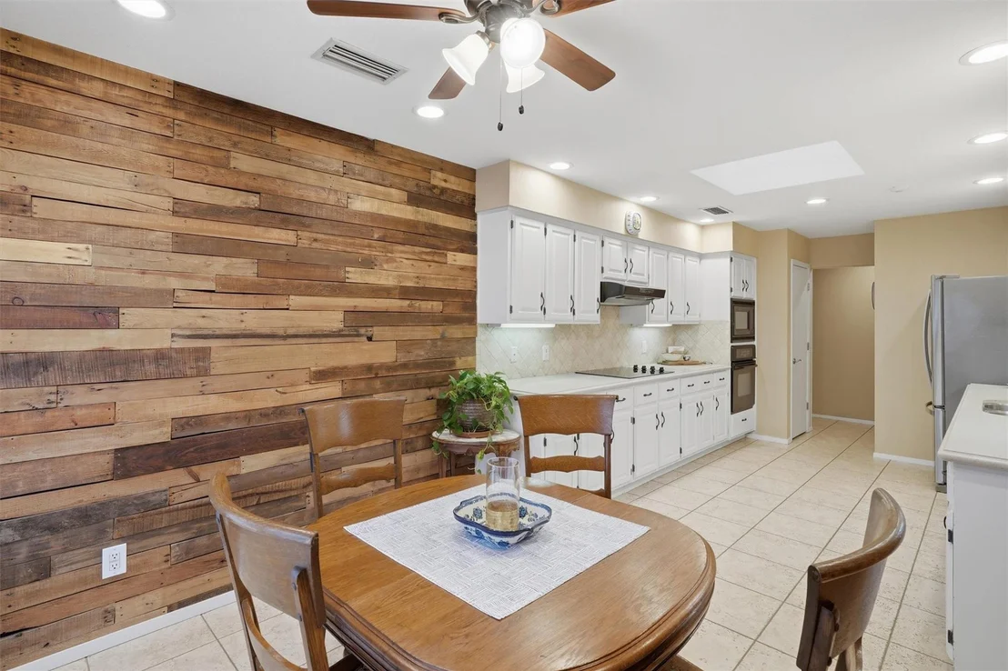 Photo of 5744 Ledgestone Drive