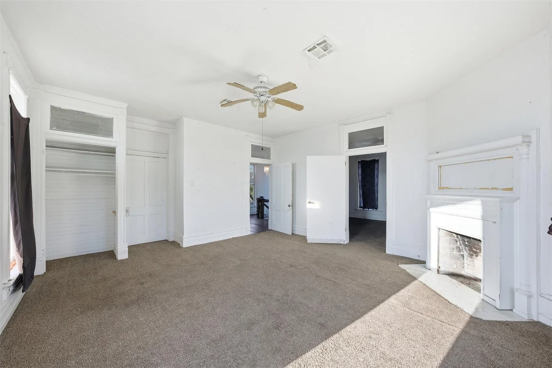 Photo of 1601 Columbus Avenue
