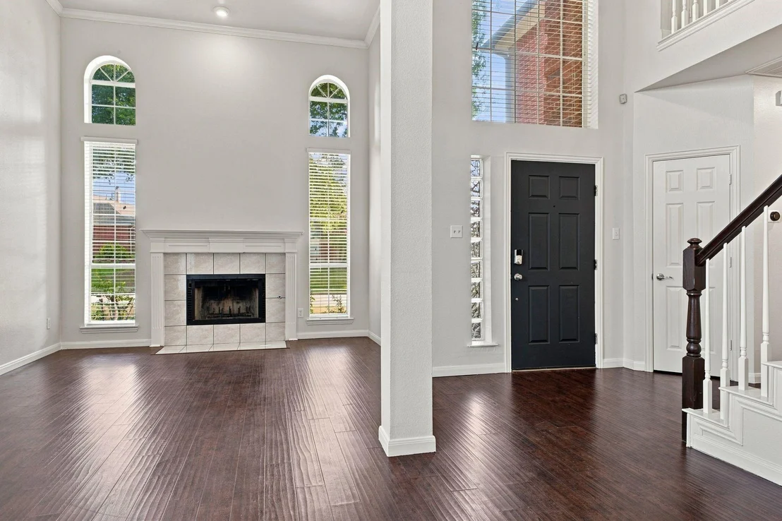 Photo of 3117 Irvine Drive