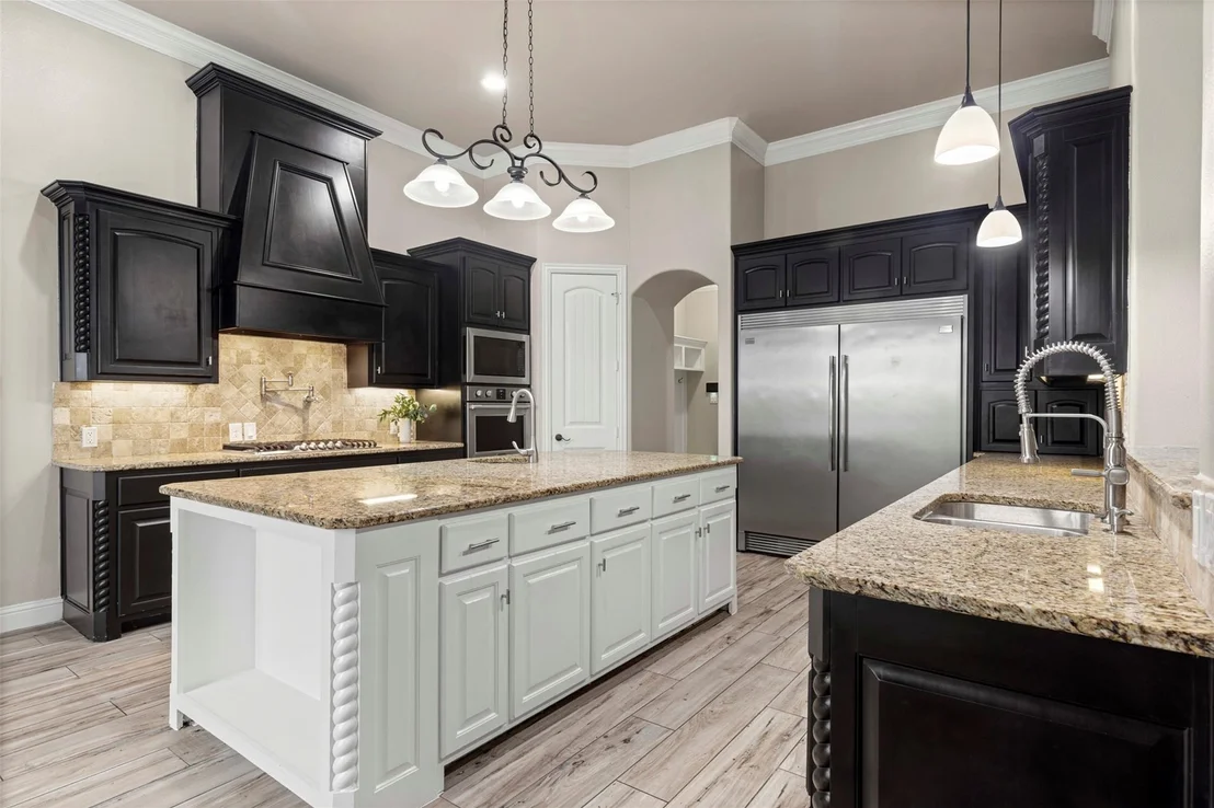 Photo of 2135 Lake Estates Drive