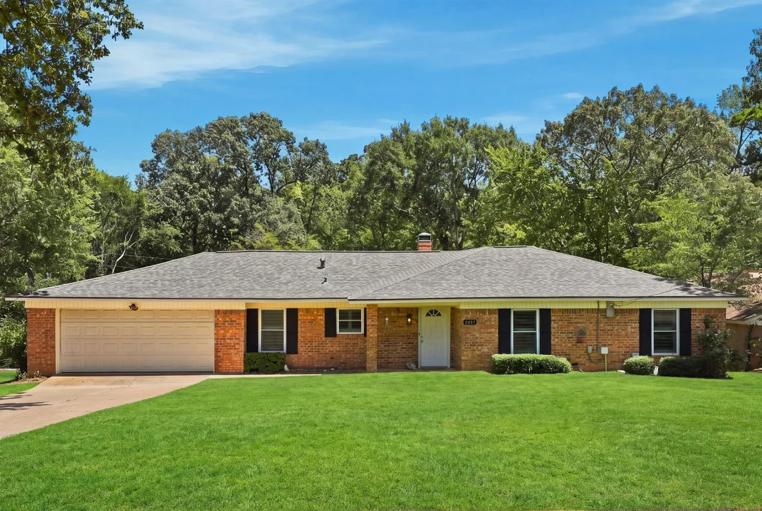 Photo of 21121 County Road 1291