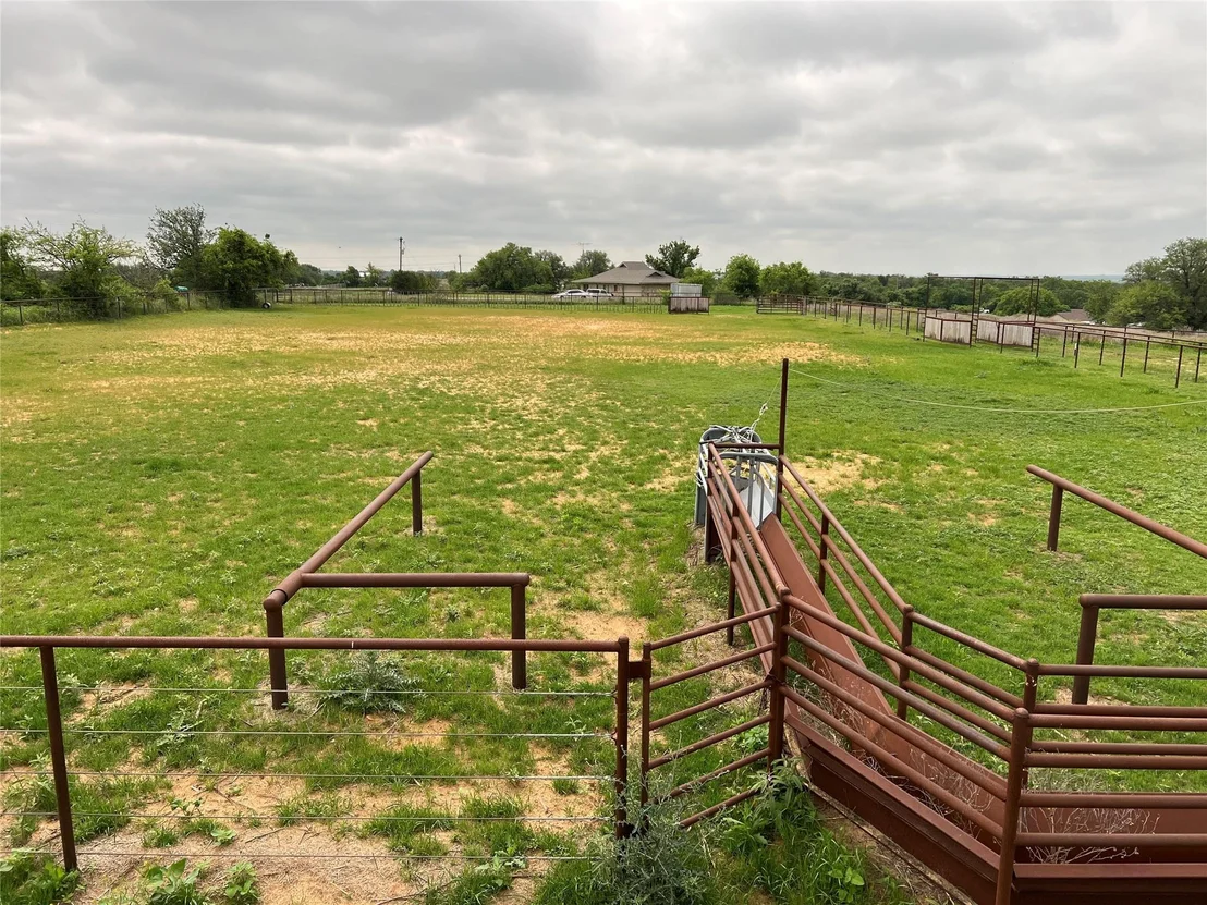 Photo of 1661 County Road 195