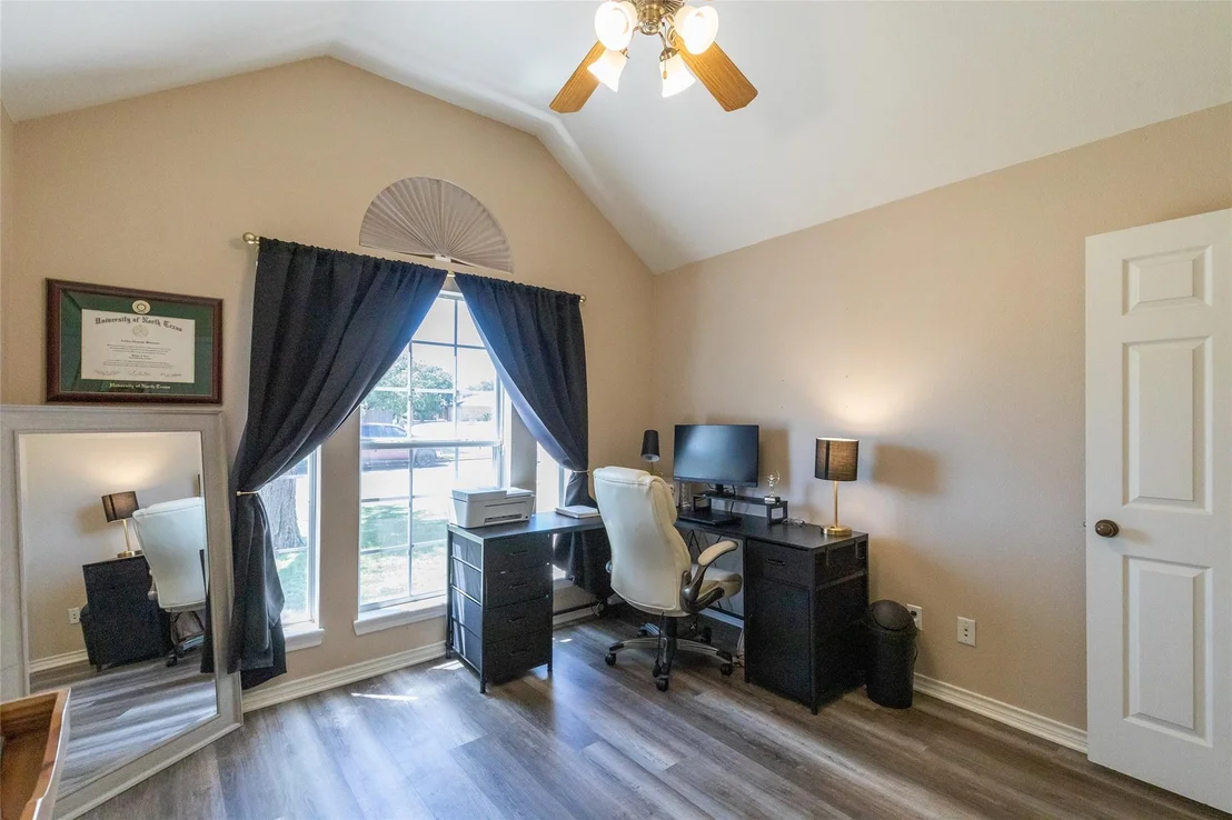 Photo of 4450 Cole Drive