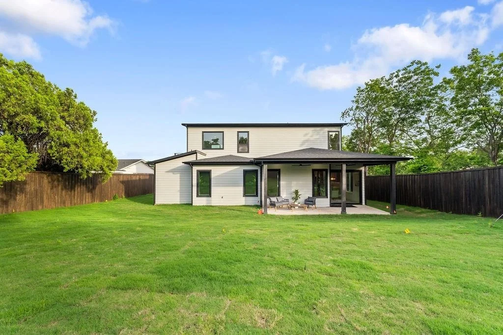 Photo of 14015 Rawhide Parkway