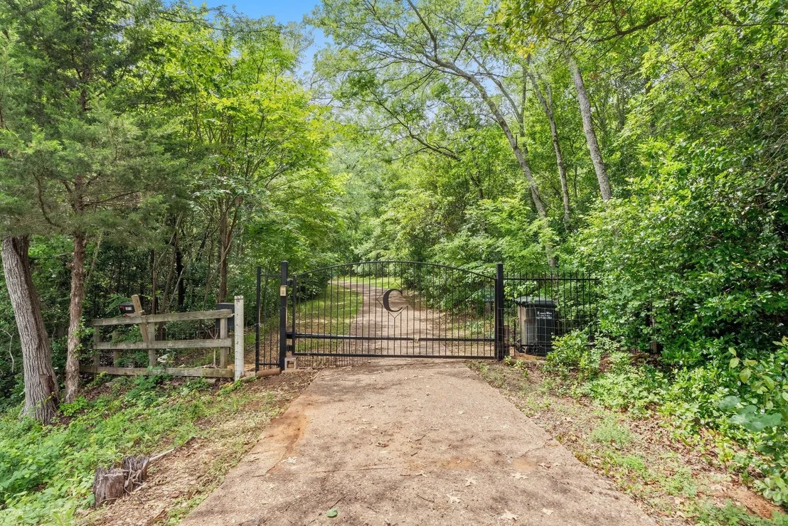 Photo of 13610 CR 283 N