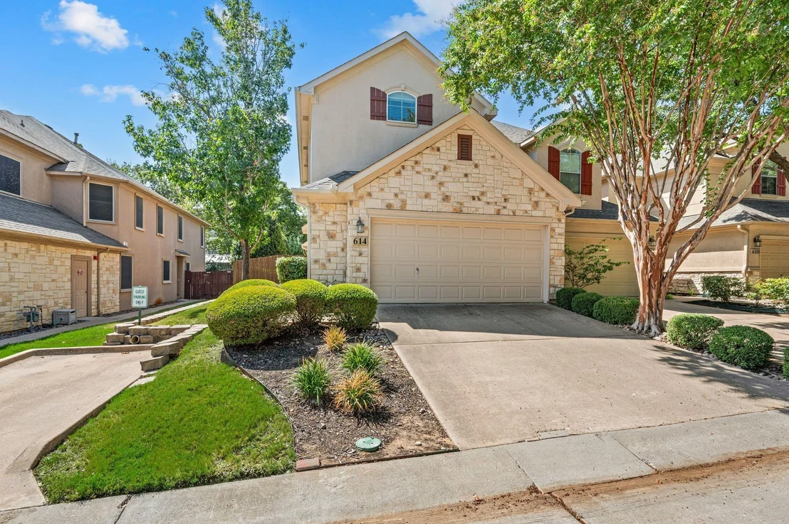 Photo of 614 Rosemead Drive