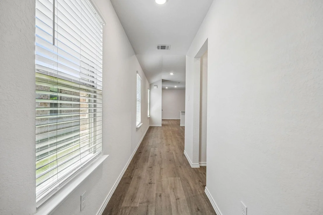 Photo of 1140 Norias Drive