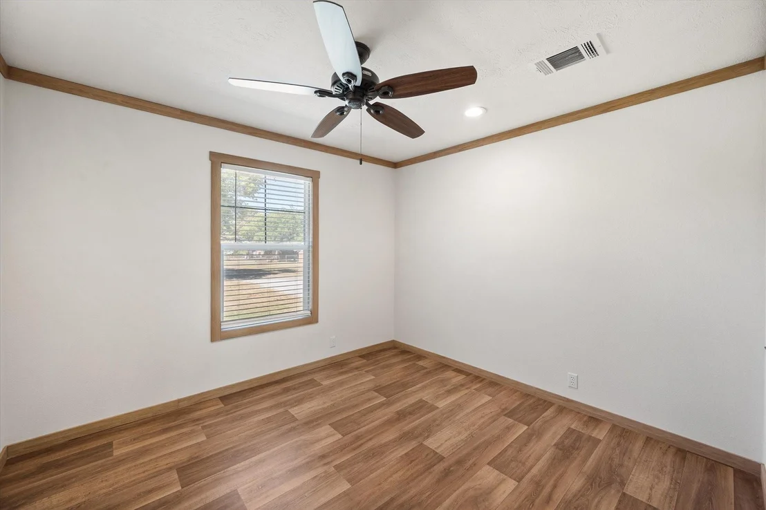 Photo of 716 N Wright Avenue