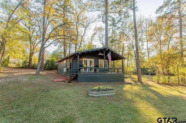 Photo of 212 Canyon Drive