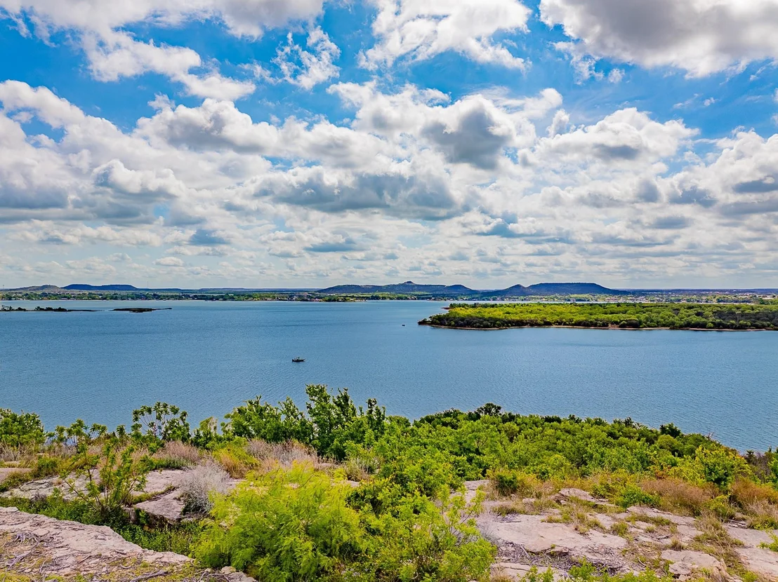 Photo of 909 Clearwater Point