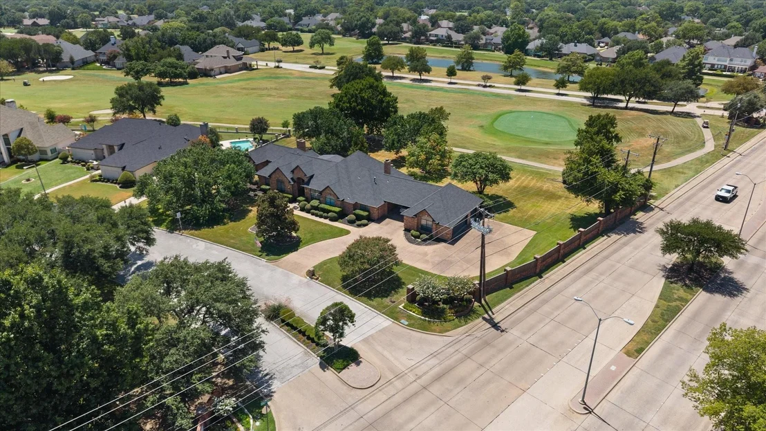 Photo of 1388 Fairhaven Drive