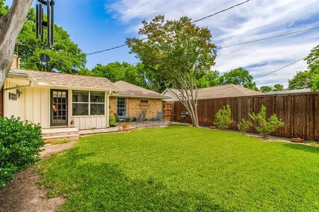 Photo of 331 Robin Way