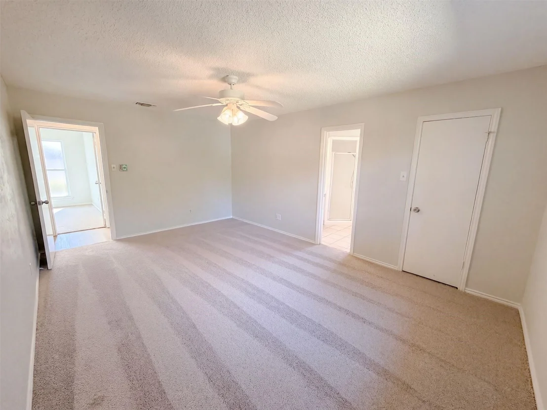 Photo of 2209 Mountainview Drive