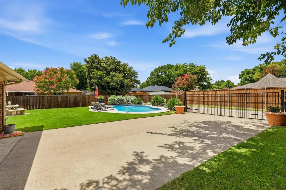 Photo of 625 Bellah Drive