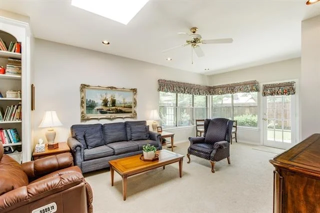 Photo of 331 Robin Way