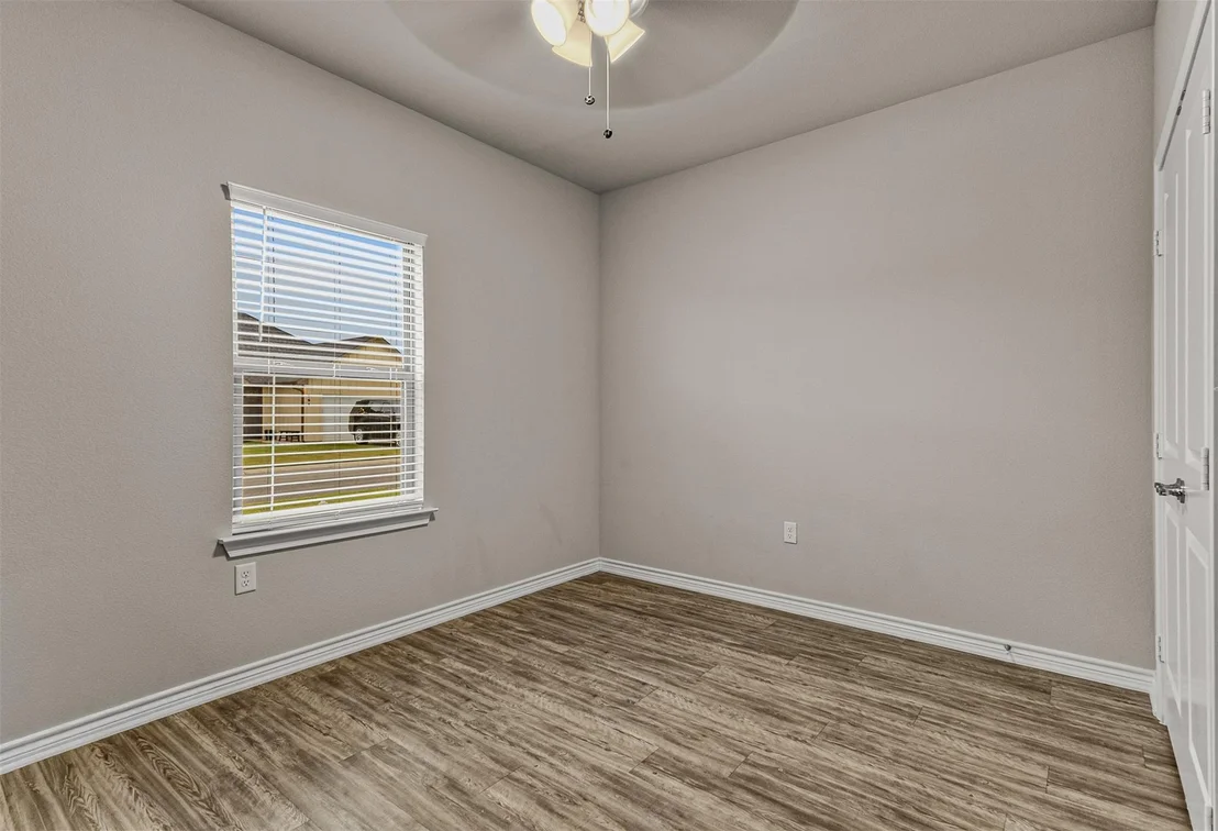 Photo of 350 Preston Road