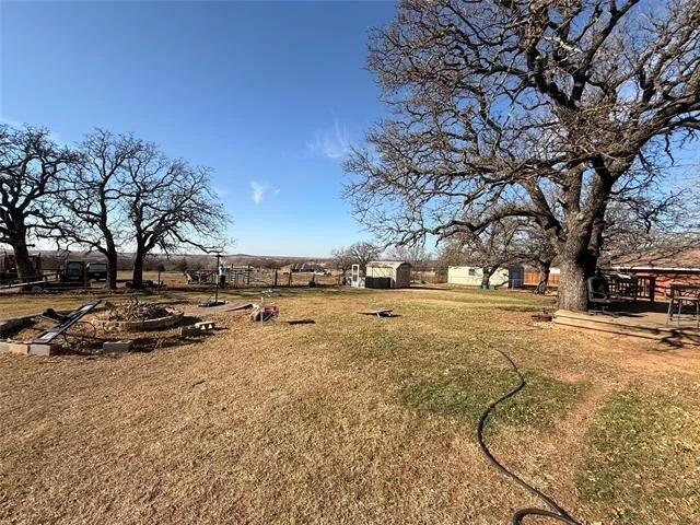 Photo of 1206 Highway 81 N