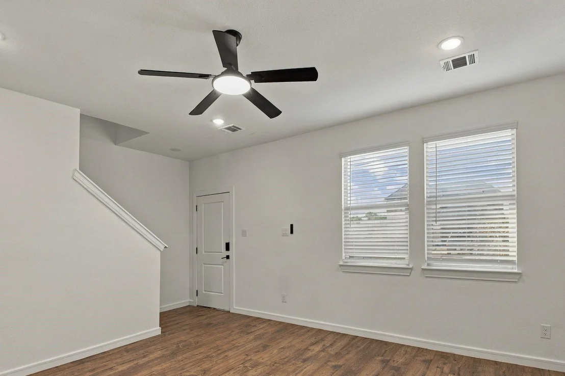 Photo of 604 Brook View Drive