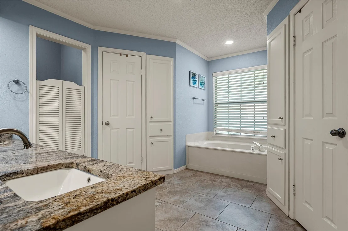 Photo of 1119 Western Ridge Drive