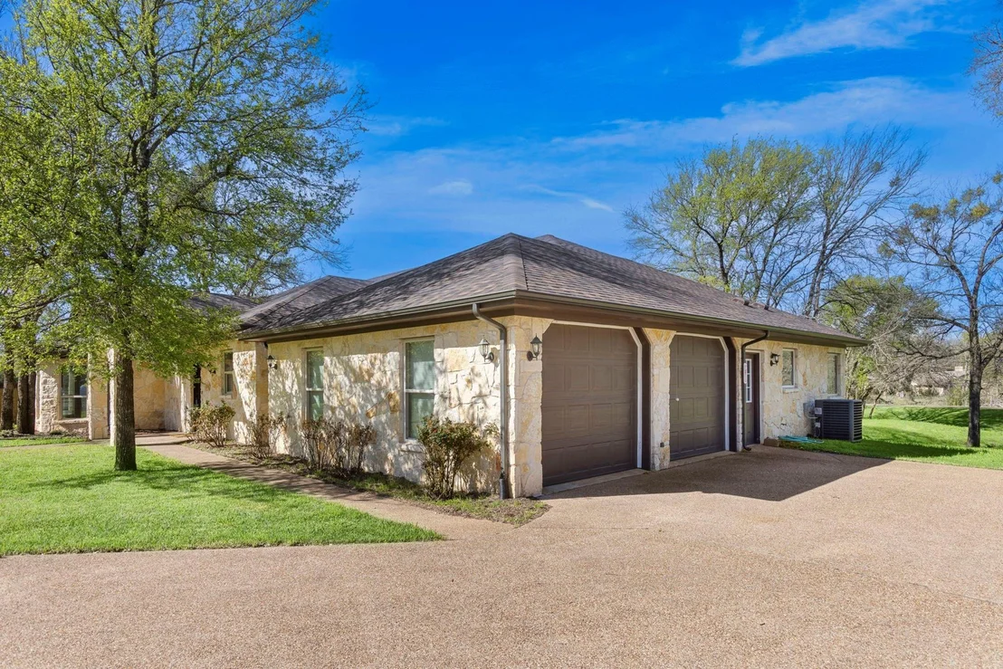 Photo of 139 Saddlewood