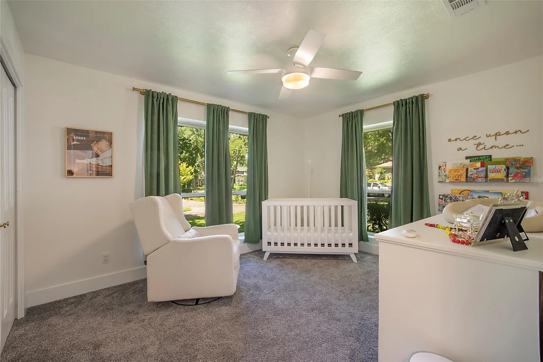 Photo of 1049 Forest Grove Drive