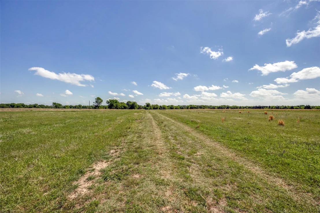 Photo of 1203 County Road 4132