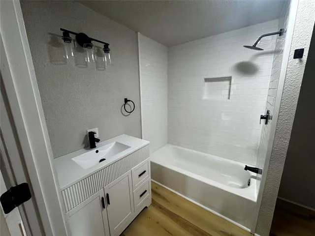 Photo of 700 Avenue H
