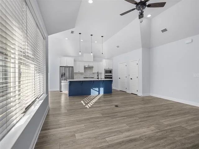 Photo of 1006 Windy Ridge Drive