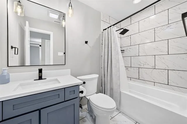 Photo of 4333 Woodbluff Drive