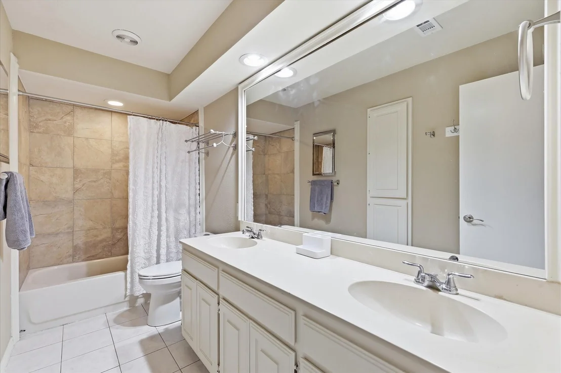 Photo of 2401 Maverick Drive