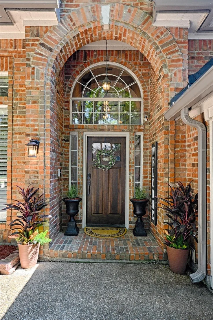 Photo of 114 Westwind Drive