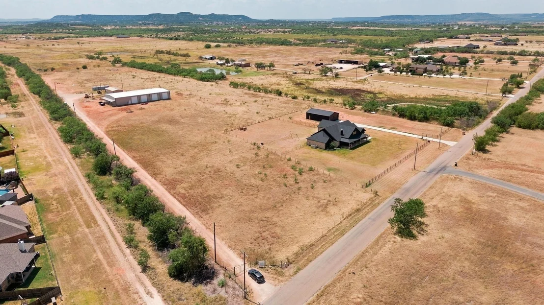 Photo of 157 County Road