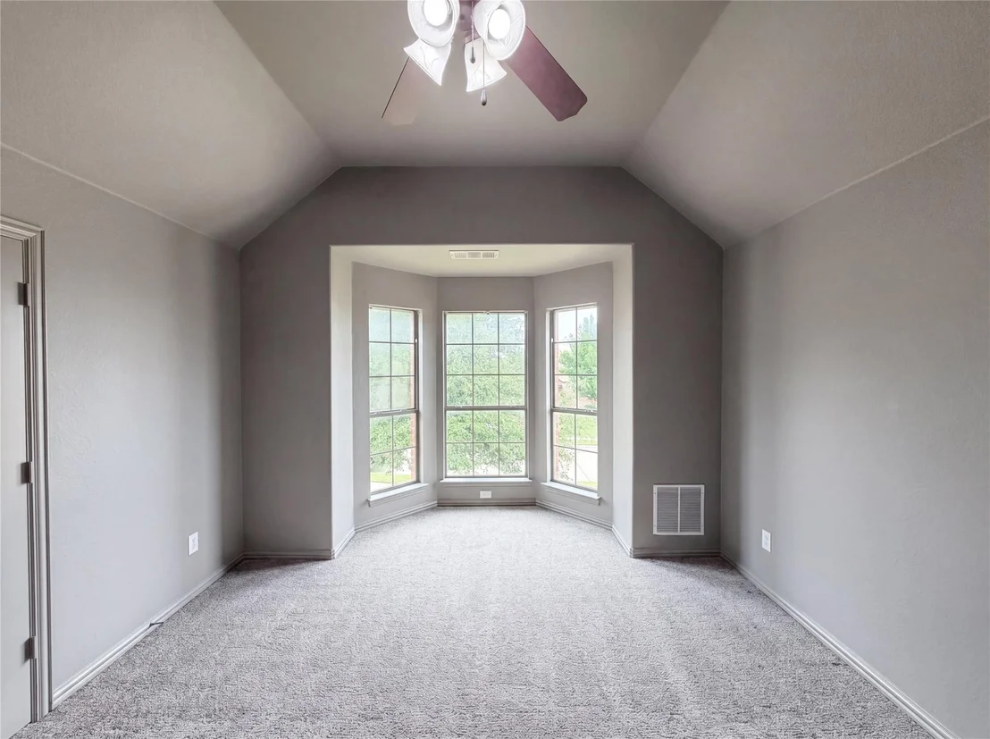 Photo of 928 Homestead Drive